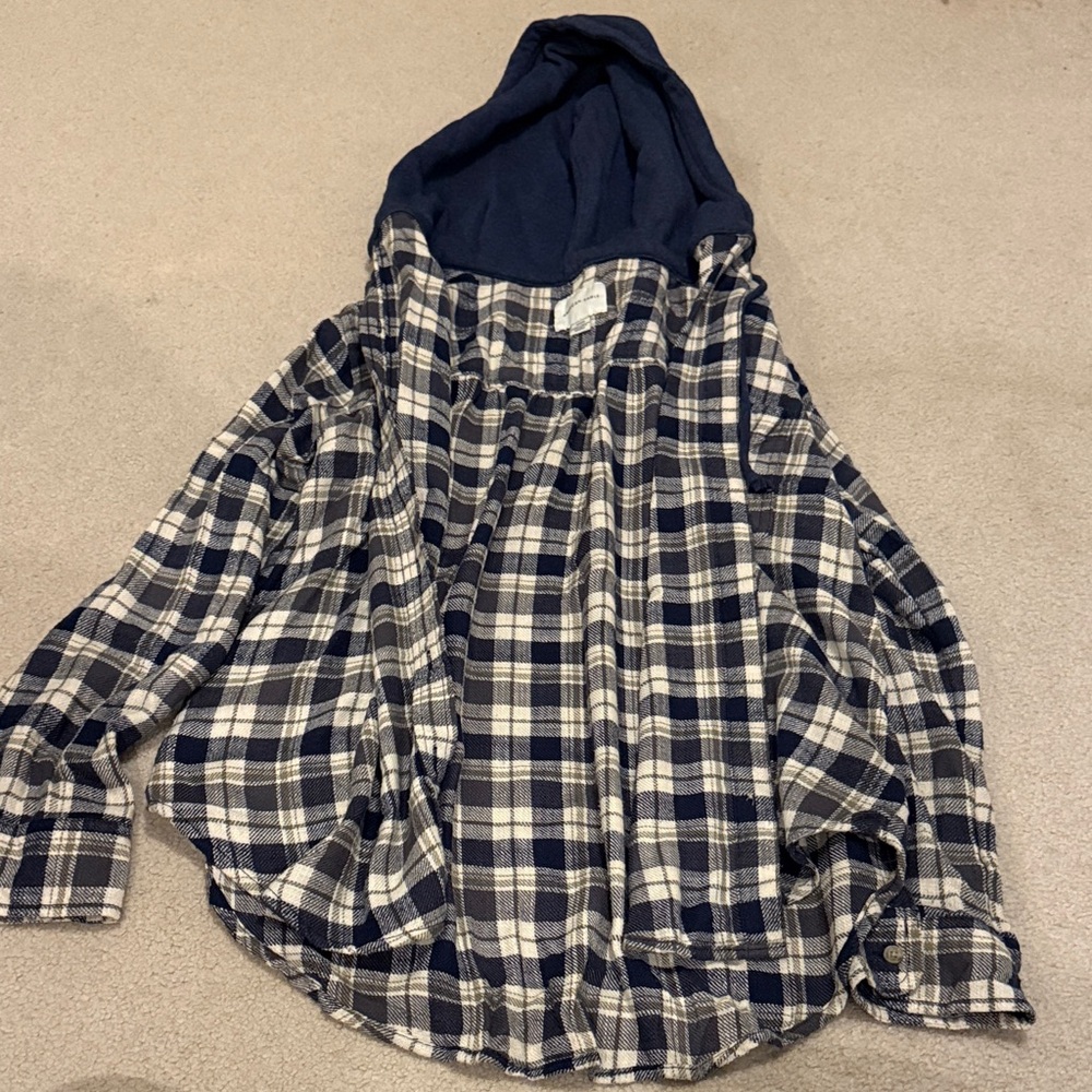 American Eagle Outfitters Navy and Cream Checkered Hoodie